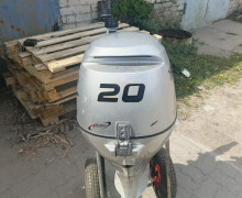 Продам лодочный мотор Хонда 20