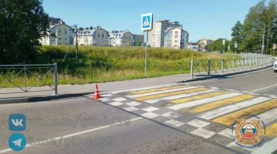 В Гурьевске автомобиль совершил наезд на пешехода в зоне перехода