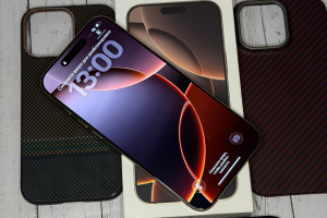 Продаю iPhone 16 Pro Max 512 ГБ
