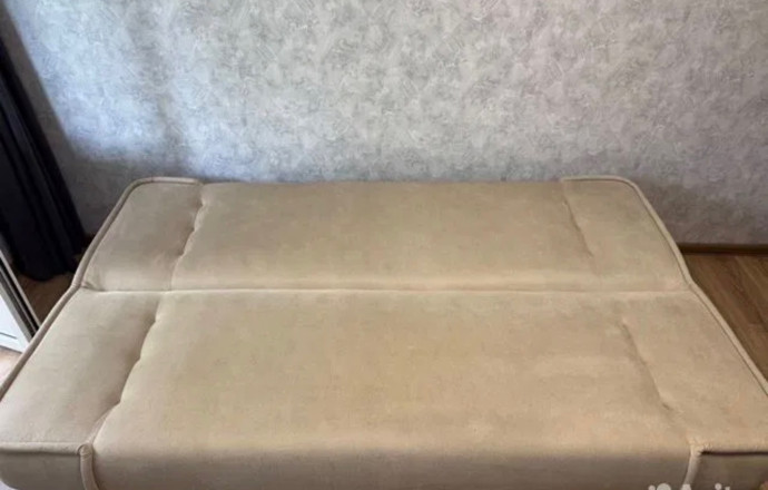 Продам диван б/у в хорошем состоянии