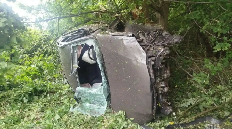 На трассе Калининград — Мамоново автомобиль съехал в кювет и опрокинулся, пострадал водитель