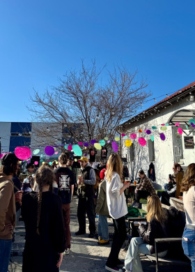 РАСЧИЛЛОВКА от Meow Records во дворе Места силы