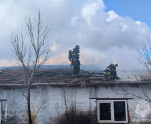 В Полесске ликвидировали возгорание в гараже