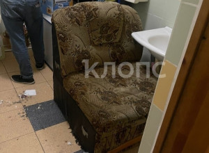 В ТЦ на Московском проспекте туалет для инвалидов оказался занят под бытовку для персонала