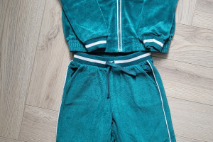 Детский костюм на девочку Benetton, 116 размер