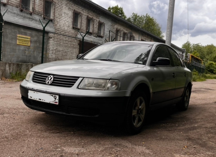 Volkswagen Passat, 1996