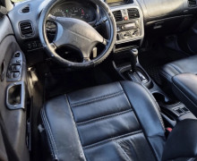 Mitsubishi Carisma, 2000