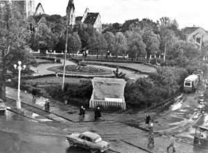 Калининград: разворотное кольцо трамвая у сквера ЦПКиО им. Калинина в 1960-е годы