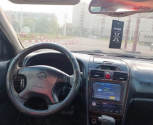 Nissan Maxima, 2001