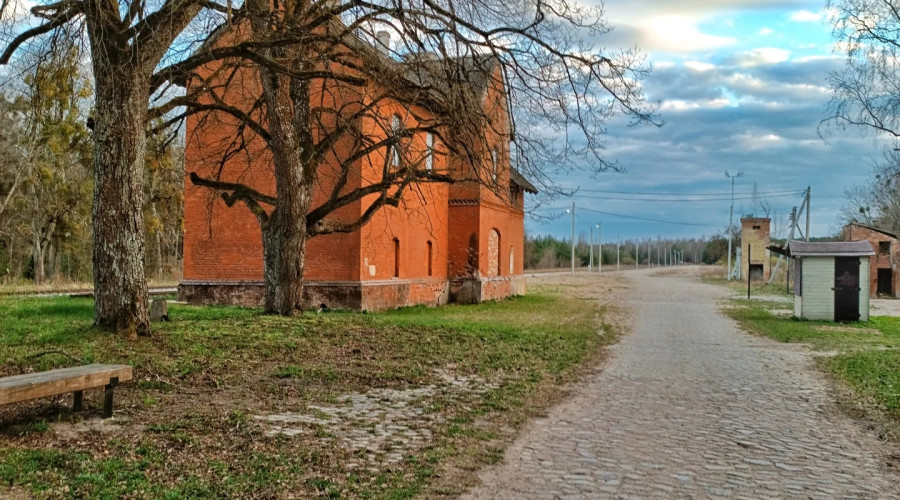 Краснолесье