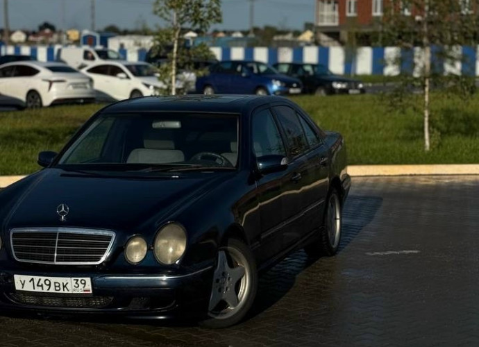 Mercedes-Benz E-класс, 