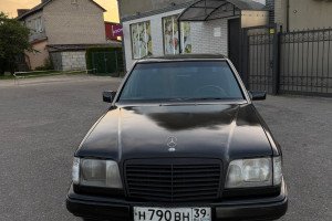 Mercedes-Benz Другая , 1995