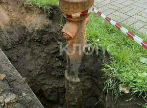 В Правдинске демонтировали старые гидранты: житель предложил сохранить их как арт-объекты