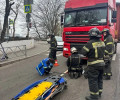 Пожилая женщина пострадала в ДТП с грузовиком на перекрестке в Калининграде