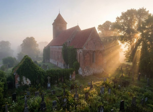 Руины кирхи в Кумачево: история, утрата и возвращение жизни