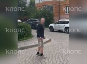 В Калининграде мужчина напал на 7-летнего ребенка на детской площадке