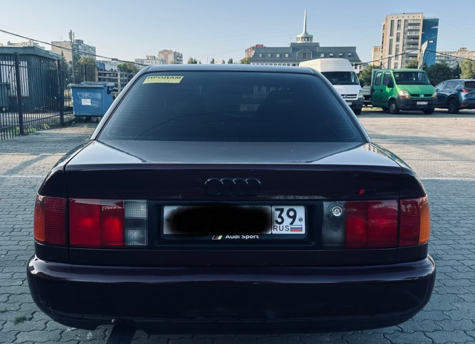 Audi 100, 