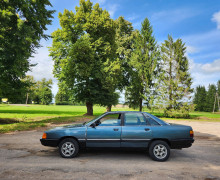 Audi 100, 1987