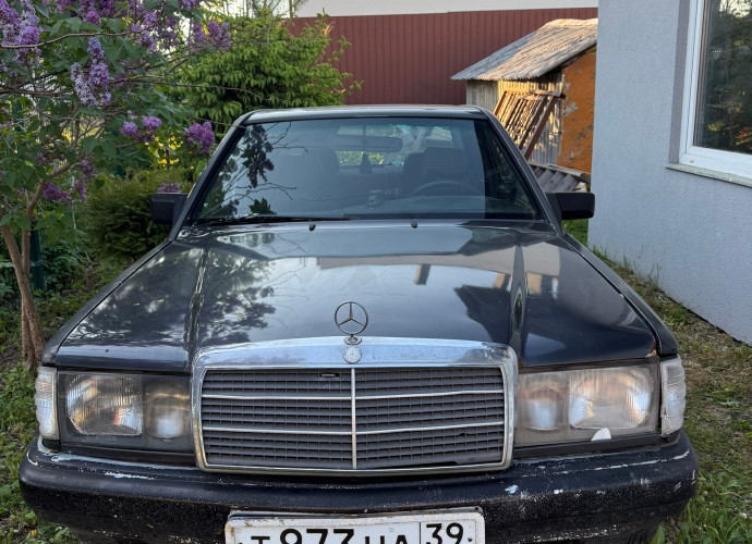 Mercedes-Benz 190 (W201), 1984