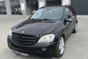 Mercedes-Benz Другая , 2005
