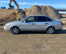 Volkswagen Passat, 1994