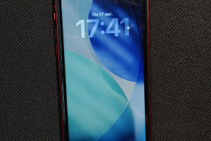 Продам iPhone 11 64GB