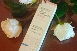Тонирующий увлажняющий солнцезащитный крем Round Lab Birch Juice Moisturizing Tone-Up Sunscreen