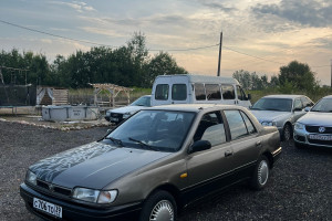 Nissan Sunny, 