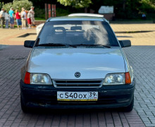 Opel Kadett, 1989
