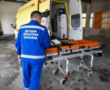 Пятилетний мальчик из Советска после падения из окна нуждается в лечении в Петербурге, семья собирает средства на дорогу