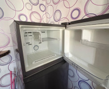 Продам кровать-чердак и холодильник