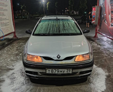 Renault Laguna, 