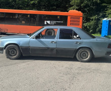 Mercedes-Benz W124, 