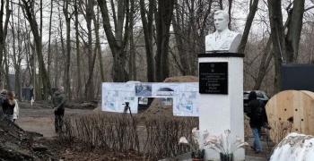 Парк Гагарина превращают в космос и болото: что уже делают и когда откроют