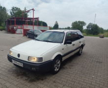 Volkswagen Passat, 1989