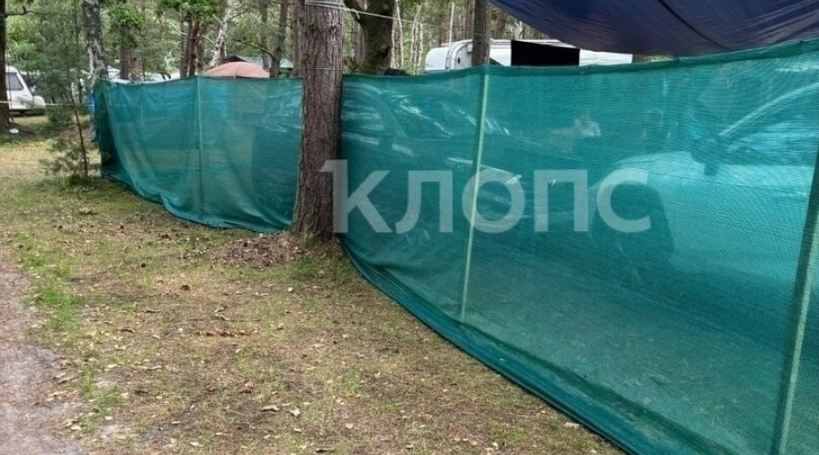 В районе Витланда отдыхающим перекрыли доступ к пляжу из-за самовольных ограждений