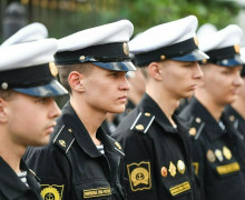 В Калининграде на здании Военной прокуратуры Балтийского флота появился мурал с адмиралом Ушаковым