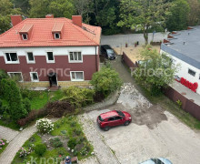 В Зеленоградске на Курортном проспекте шестой день сохраняется лужа с фекалиями после ливней