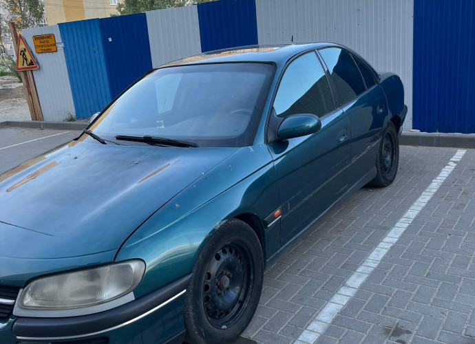 Opel Omega, 1995