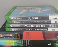 Продаю Xbox One X 1TB с играми