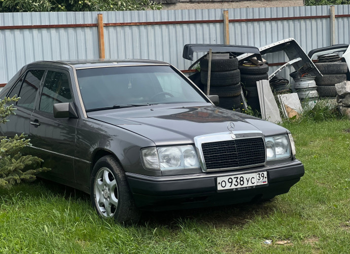 Mercedes-Benz W124, 