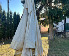 Продам уличный зонт размером 4х4