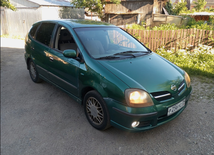 Nissan Almera, 2000