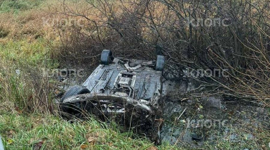 В Багратионовском районе произошло смертельное ДТП: перевёрнутая BMW и пострадавший мужчина