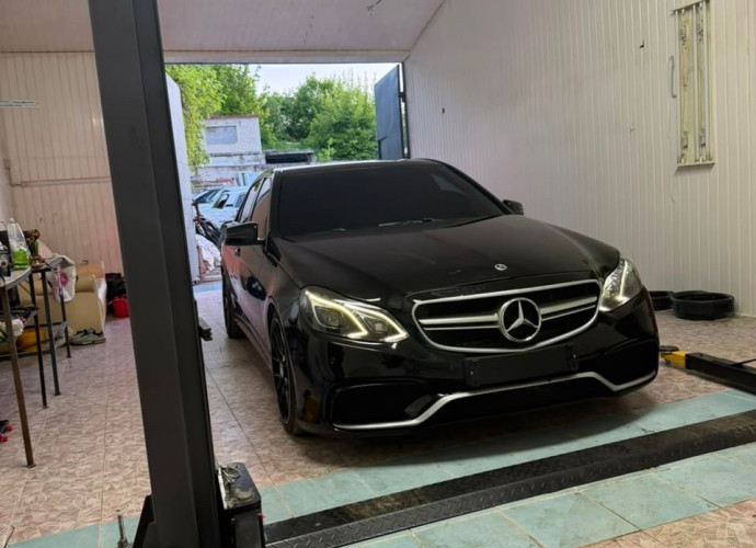 Mercedes-Benz E-класс, 2014