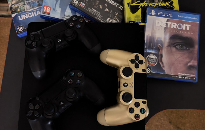 Продам PS4 Slim 500GB