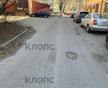 Контейнерная площадка на проезде улицы Леонова вызывает недовольство жителей