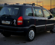 Opel Zafira, 2000