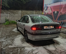 Renault Laguna, 