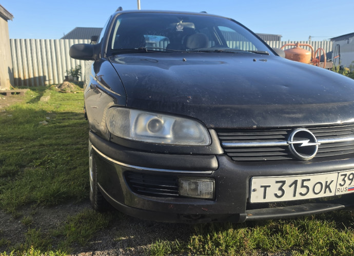 Opel Omega, 